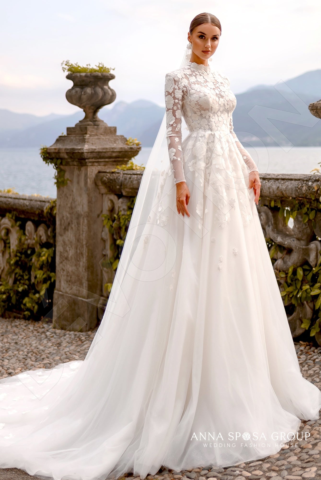 Simple two pieces wedding dress composed by a lace bridal bodysuit with  long sleeves and a satin skirt with pockets