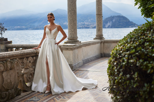 Master the Art of Accessorising Your Wedding Gown