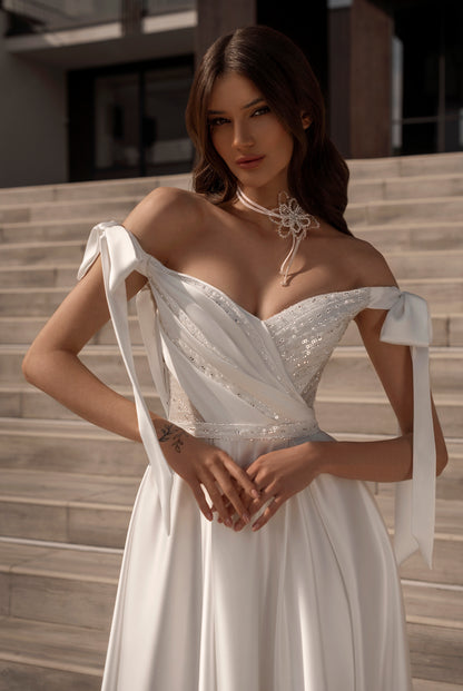 Ivy A-line Sweetheart Ivory Wedding dress