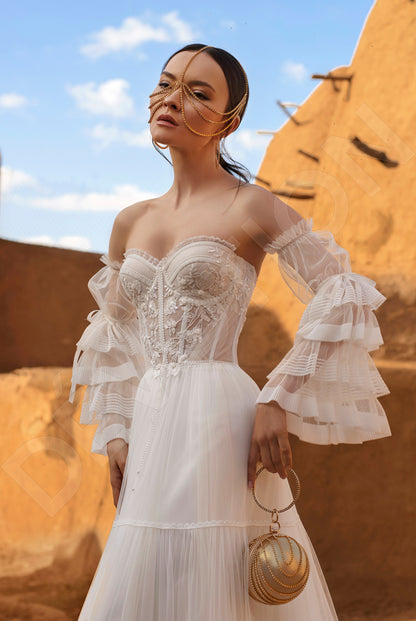 Korsty A-line Sweetheart Off White Wedding dress