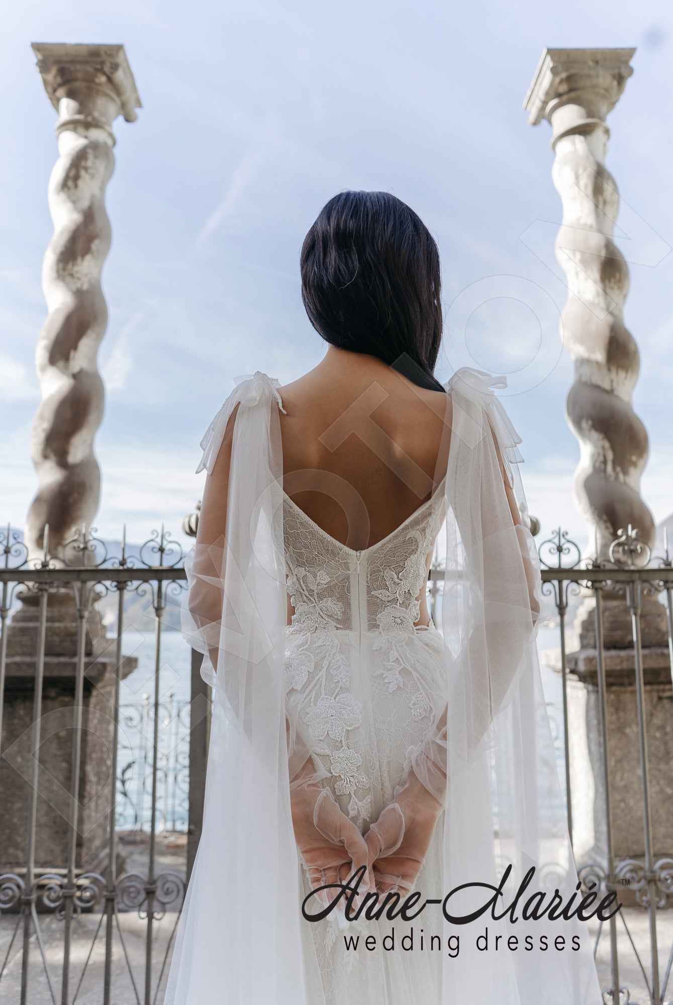 Laerta A-line Deep V-neck Milk Wedding dress 3