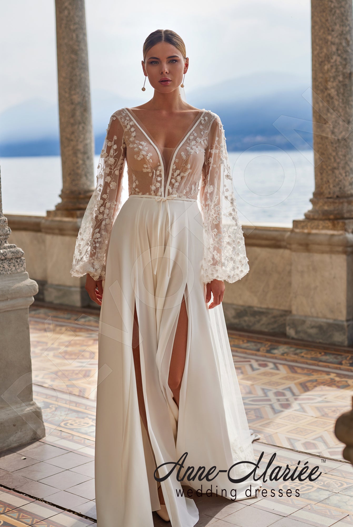 Luana A-line Deep V-neck Milk Wedding dress Front