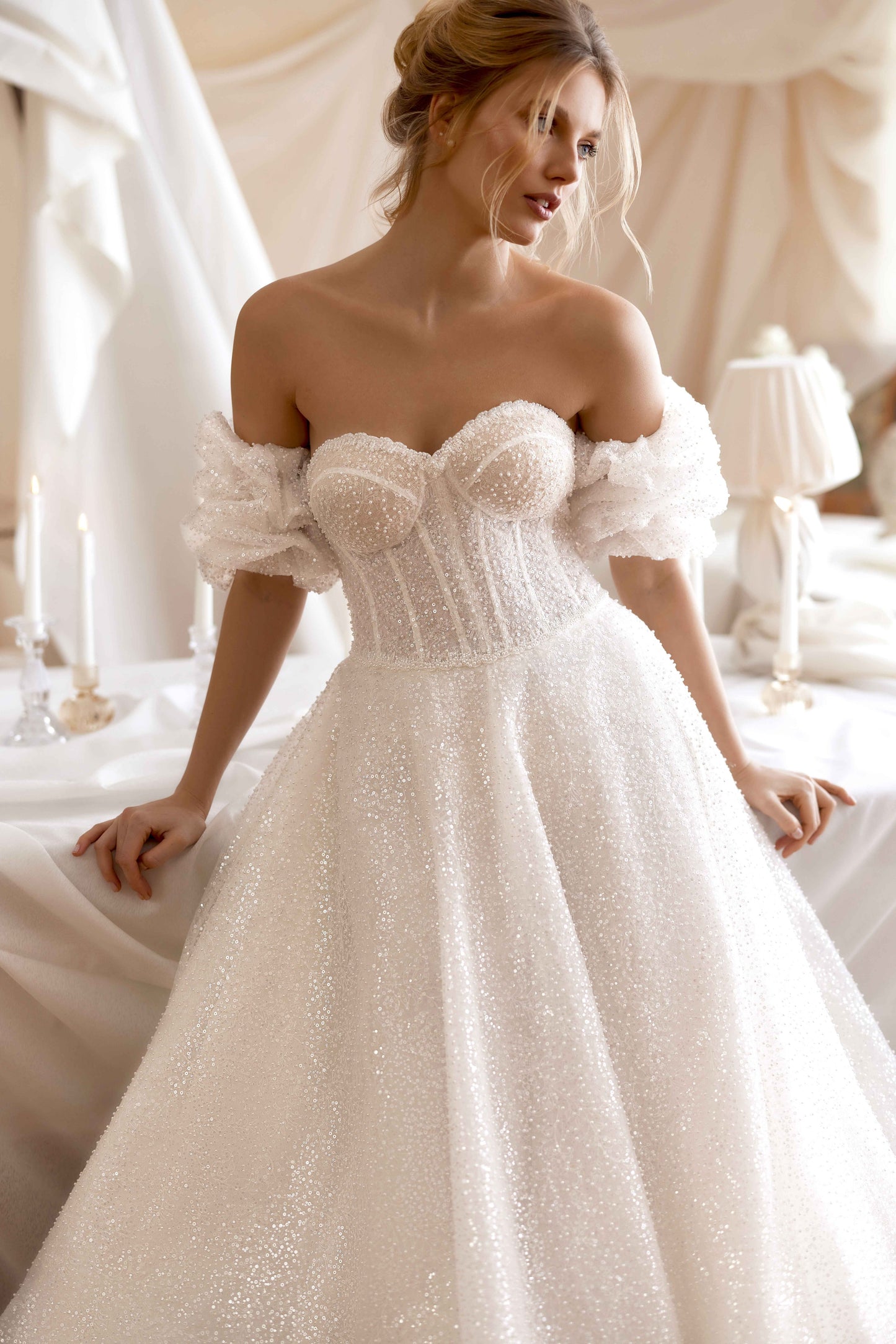 Martinela A-line Sweetheart Milk Wedding dress