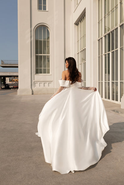Oliviya Two in one Straight across Milk Wedding dress