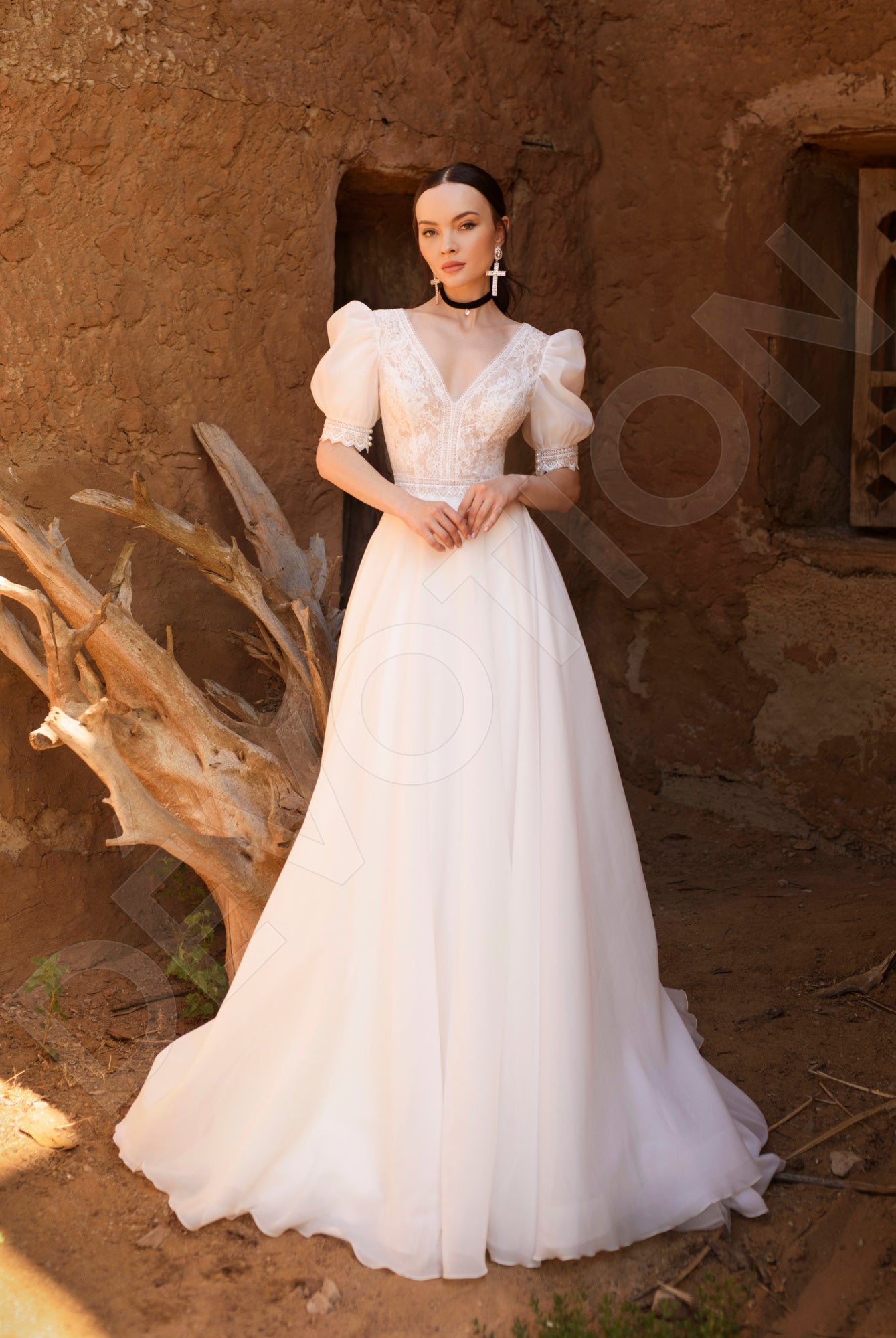 Orsole A-Line V-neck Off White Wedding dress