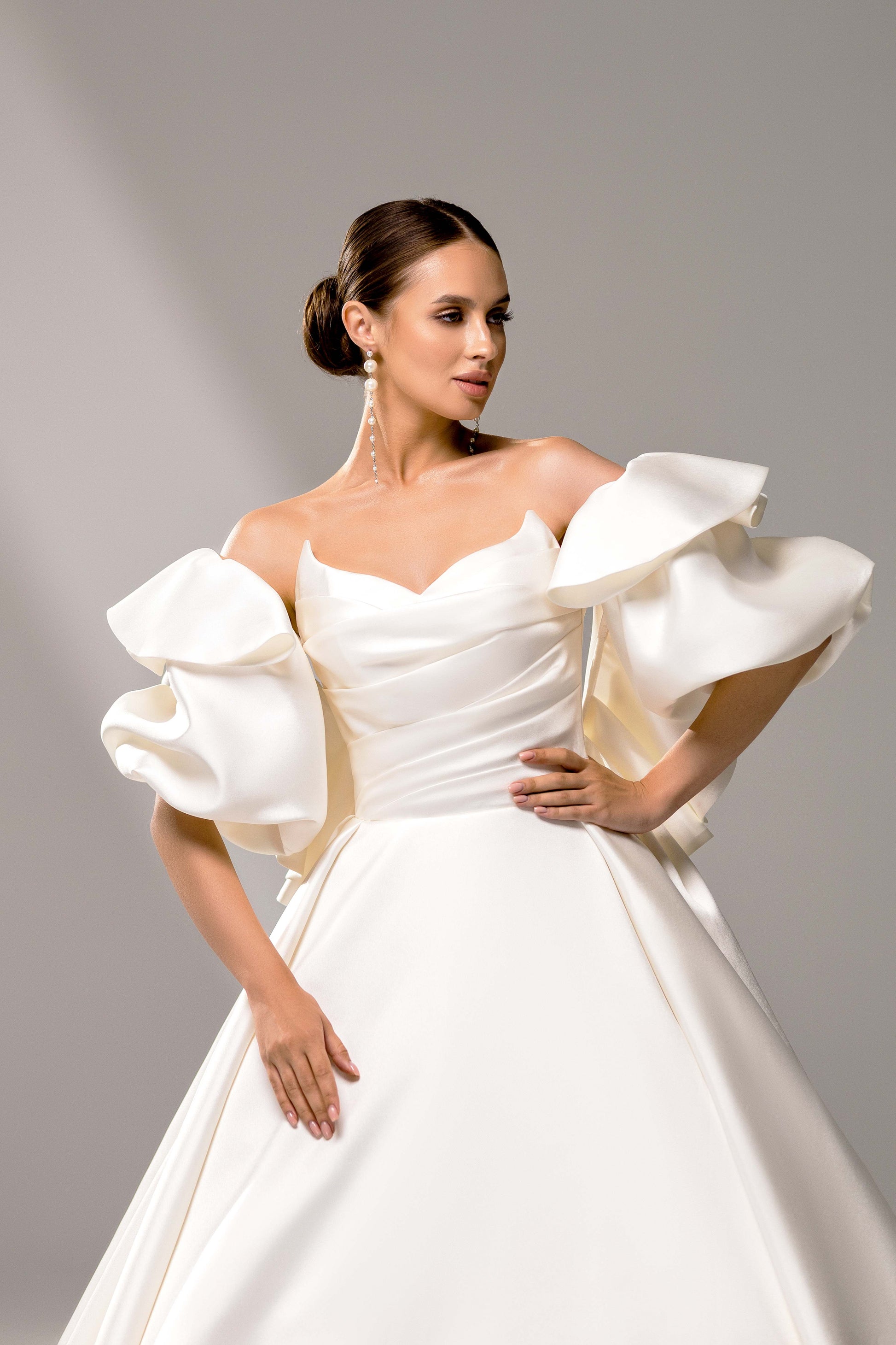 Anara Princess/Ball Gown Sweetheart Milk Wedding dress