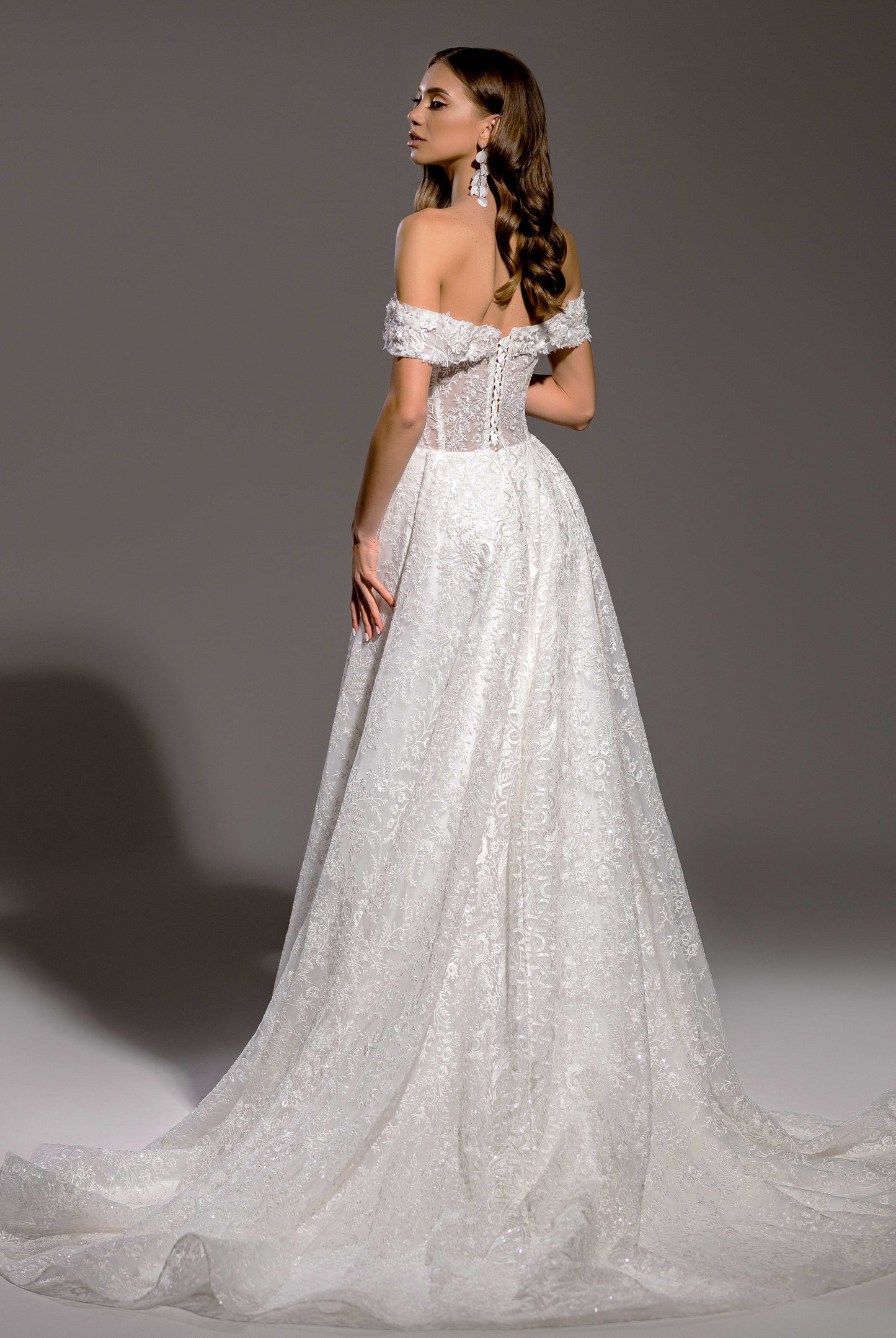 Oliva A-line Off-shoulder/Drop shoulders Milk Wedding dress