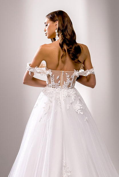 Antoinette A-line Off-shoulder/Drop shoulders Milk Wedding dress