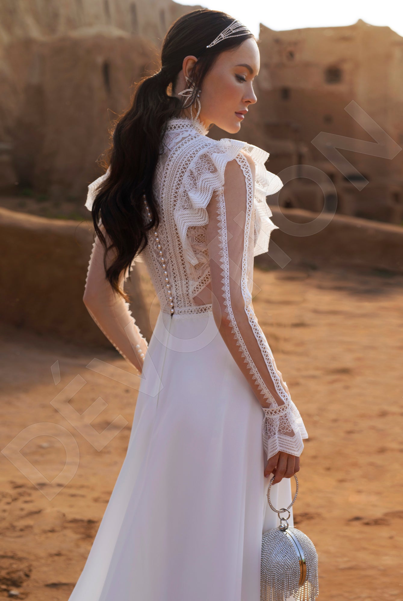 Samali A-Line High Neck Off White Wedding dress