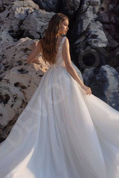 Sarah A-line V-neck Ivory Wedding dress