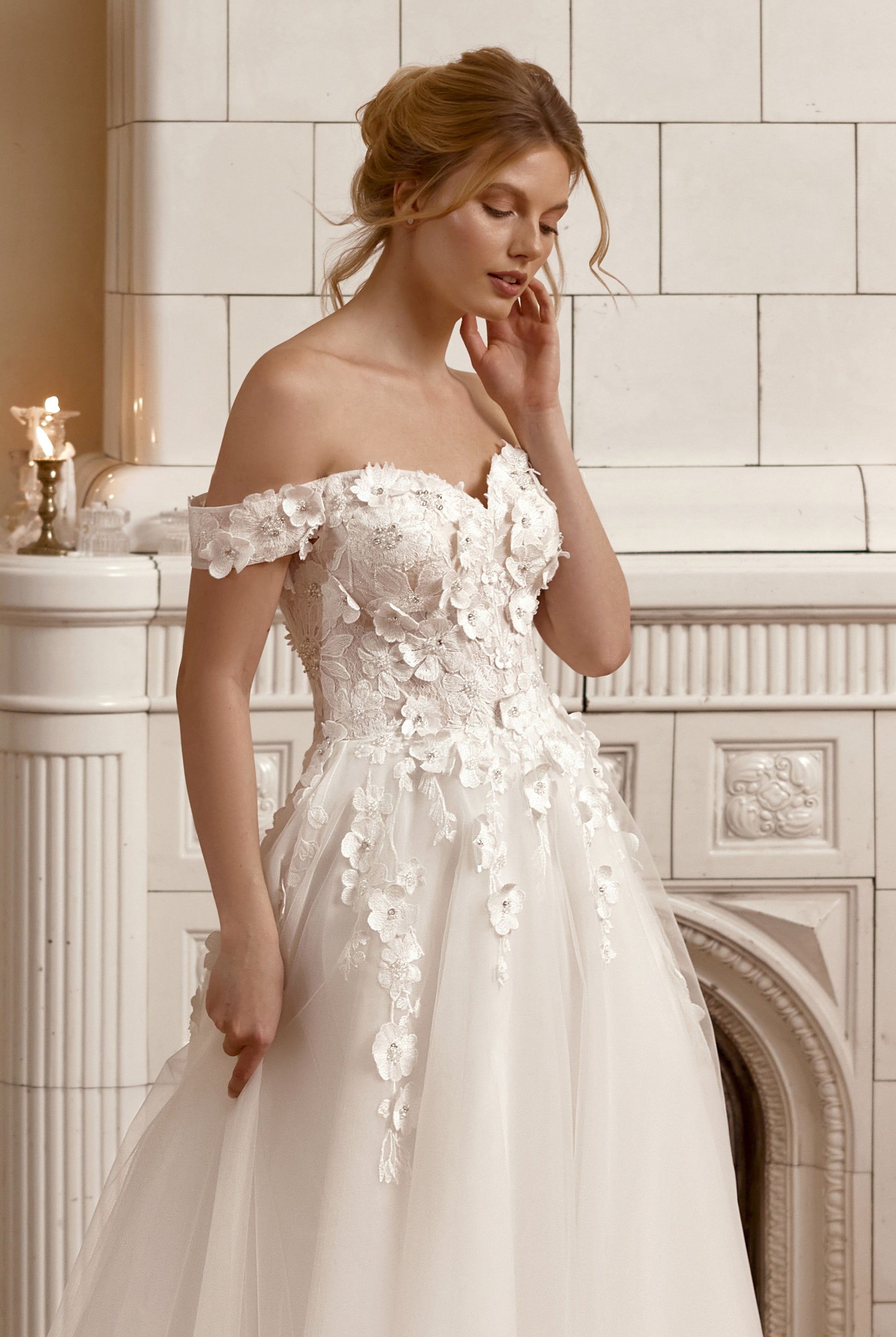 Scarlett A-line Off-shoulder/Drop shoulders Milk Wedding dress