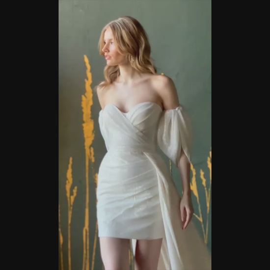 Mersayl Sheath/Column Sweetheart Pearl Silver Wedding dress