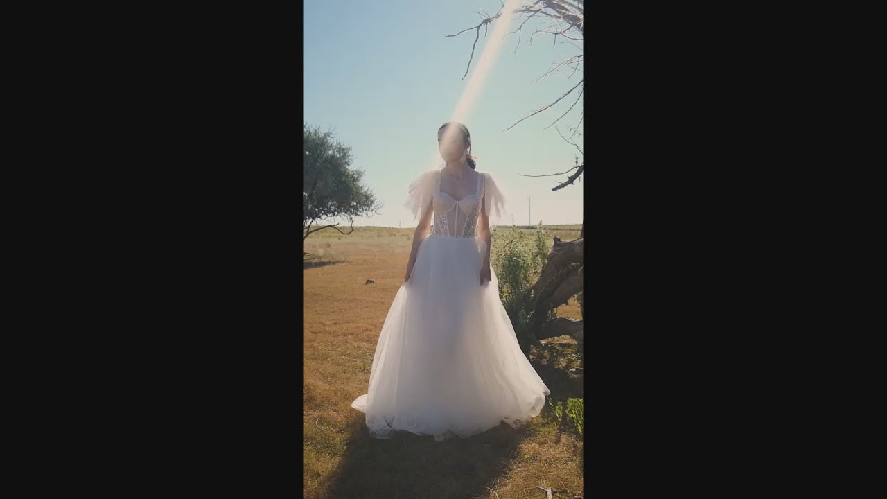 Blanty A-line Sweetheart Off White Wedding dress video