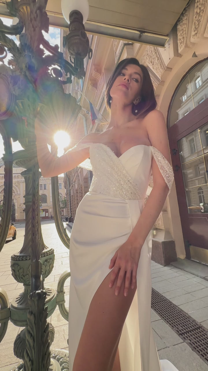 Lewis Trumpet/Mermaid Off-shoulder/Drop shoulders Milk Wedding dress video