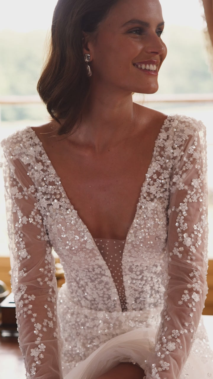 Leona A-line Deep V-neck Milk Wedding dress video