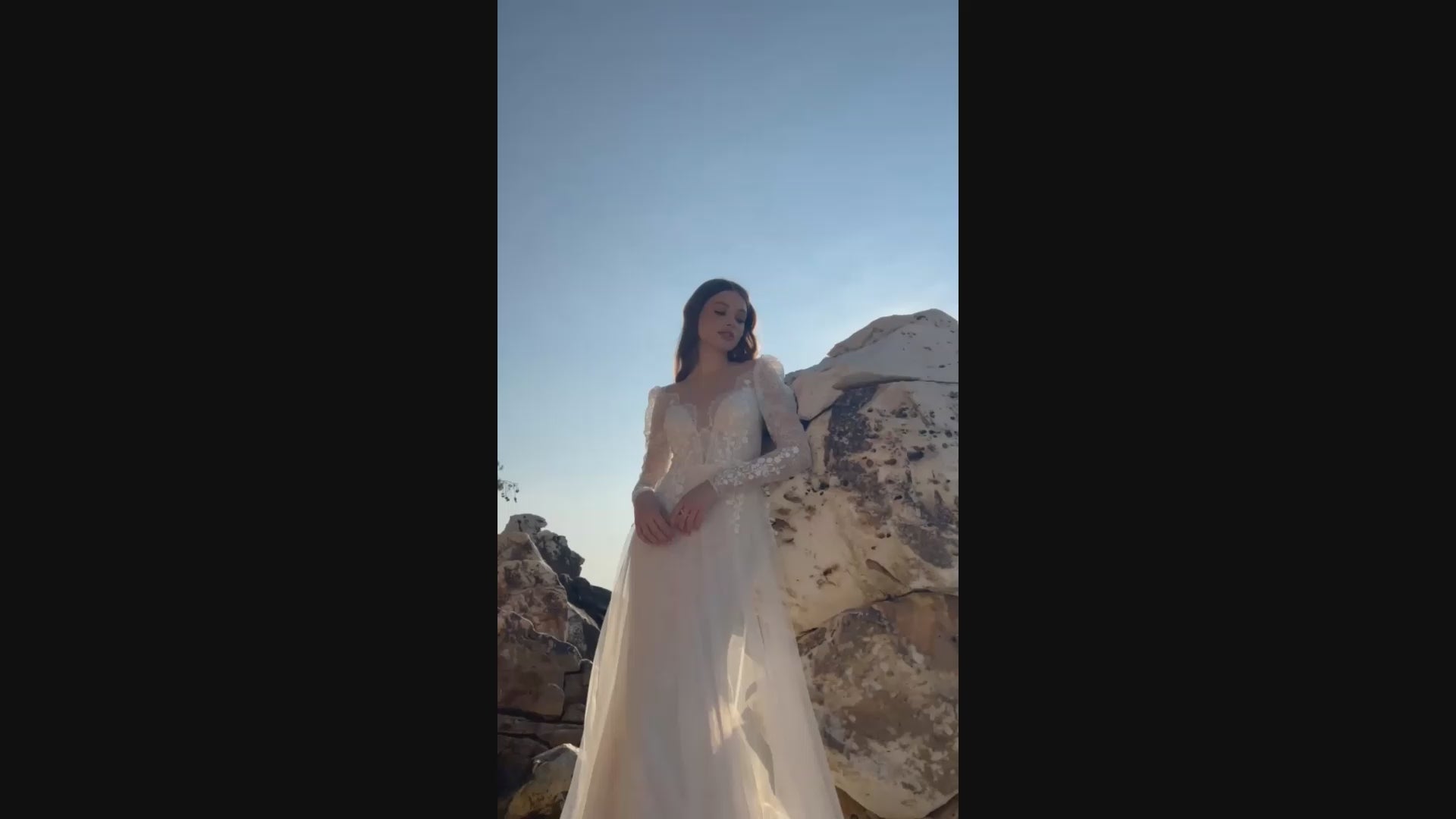 Liana Trumpet/Mermaid Illusion Ivory/Nude Wedding dress