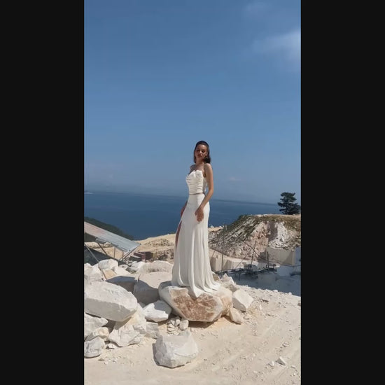 Norah Trumpet/Mermaid Straight across  Ivory Wedding dress