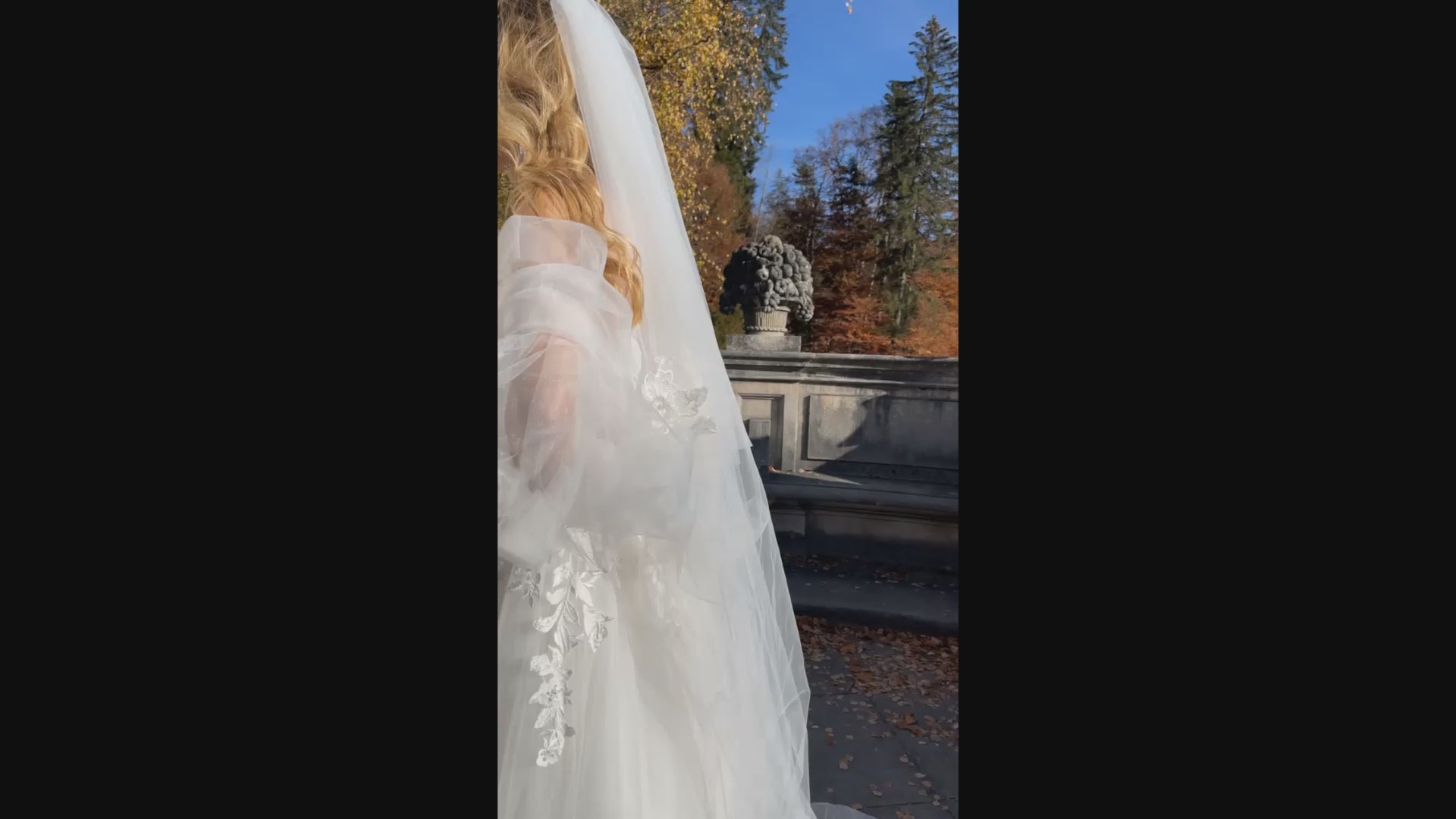 Berta A-line Sweetheart Milk Wedding dress video