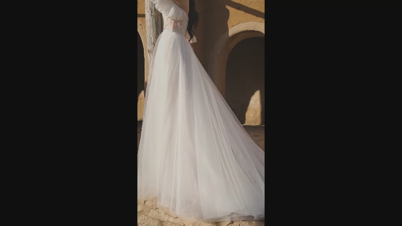Caprissia A-line Straight Across Vanilla Wedding dress video