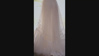 Larus A-line Deep V-neck Pearl Wedding dress