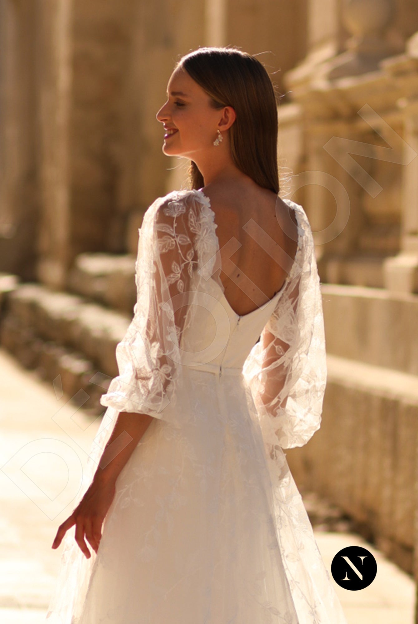Fibi A-line Square Ivory Wedding dress 3