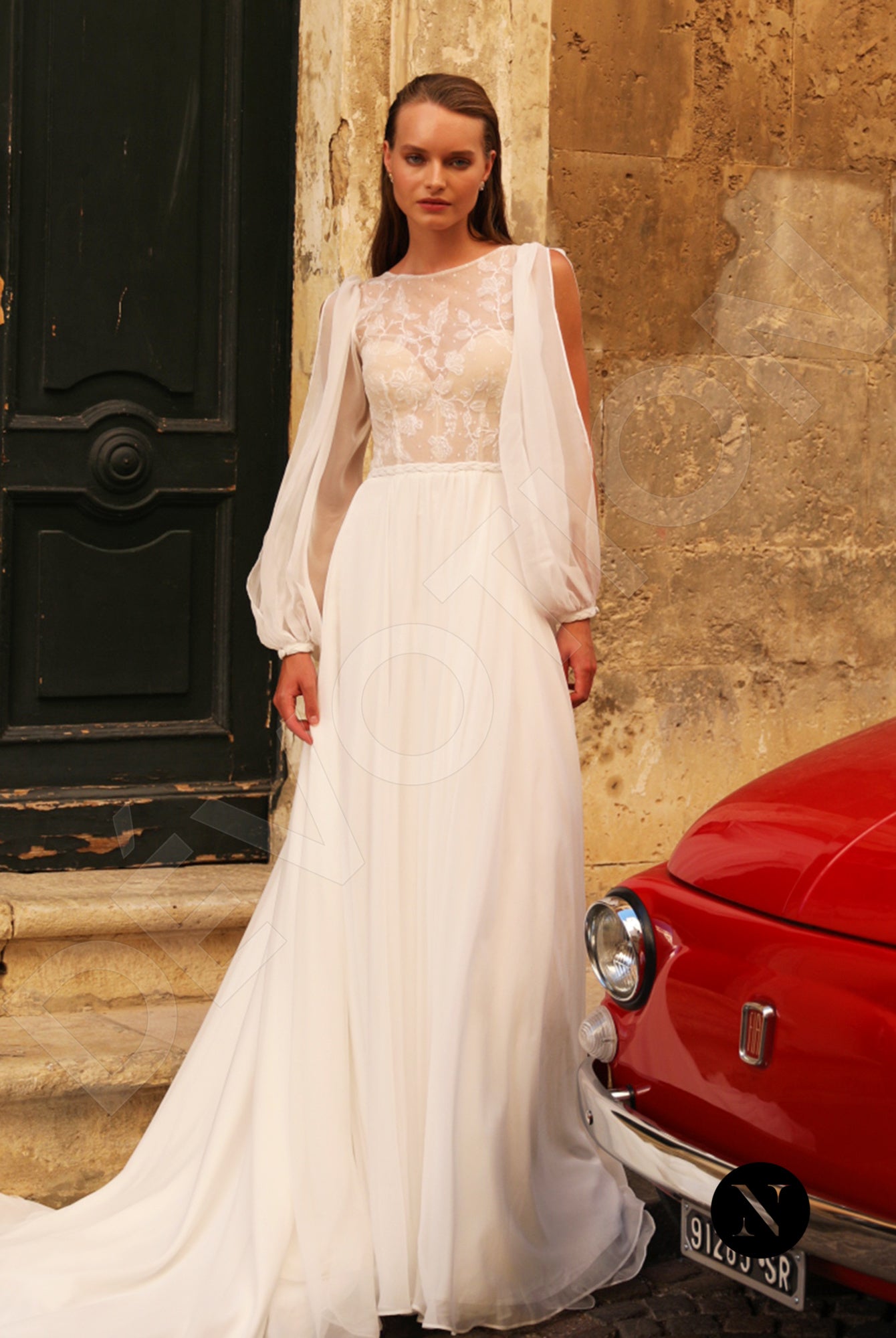 Friede A-line Boat/Bateau Ivory Wedding dress Front