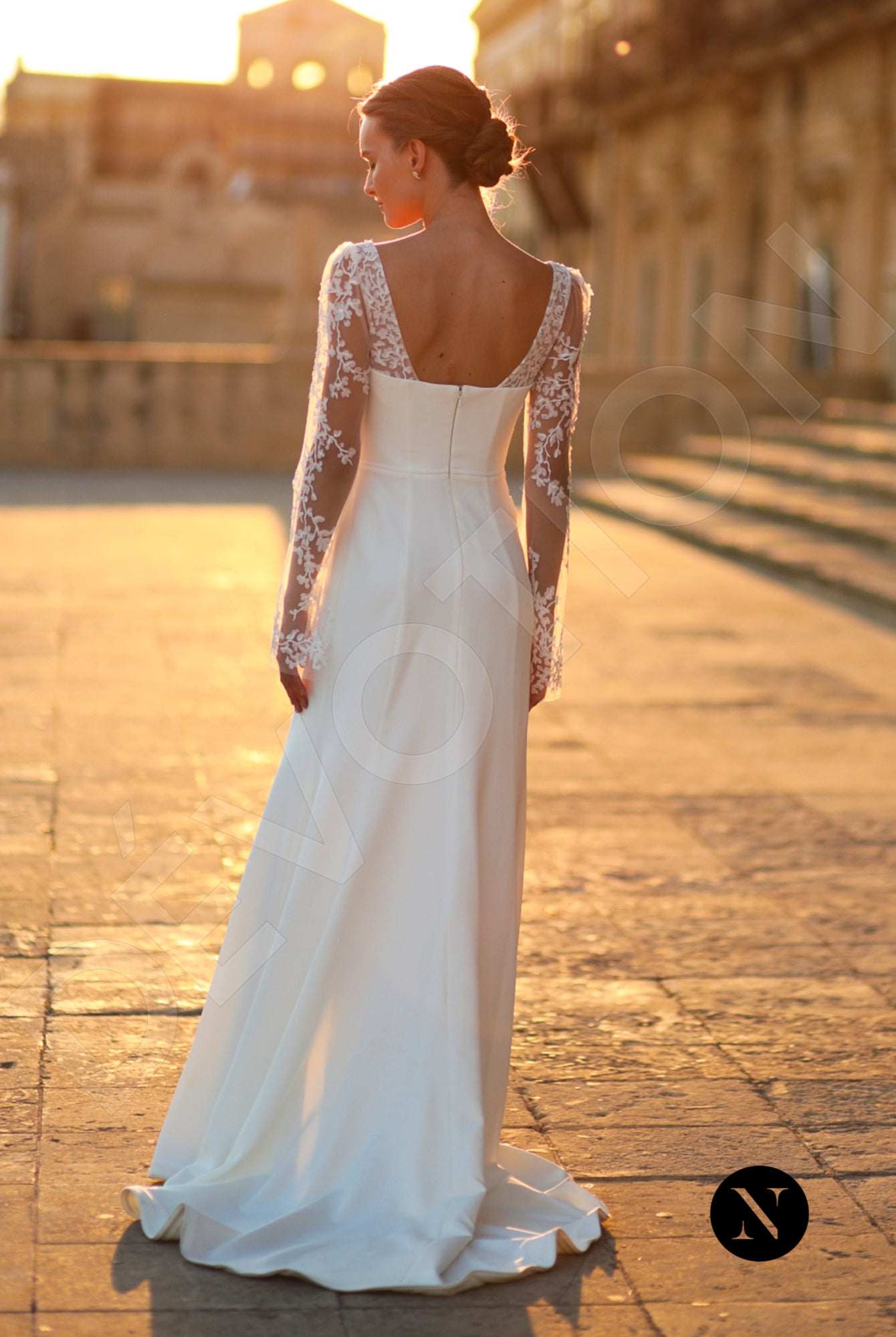 Noel Trumpet/Mermaid Square Ivory Wedding dress