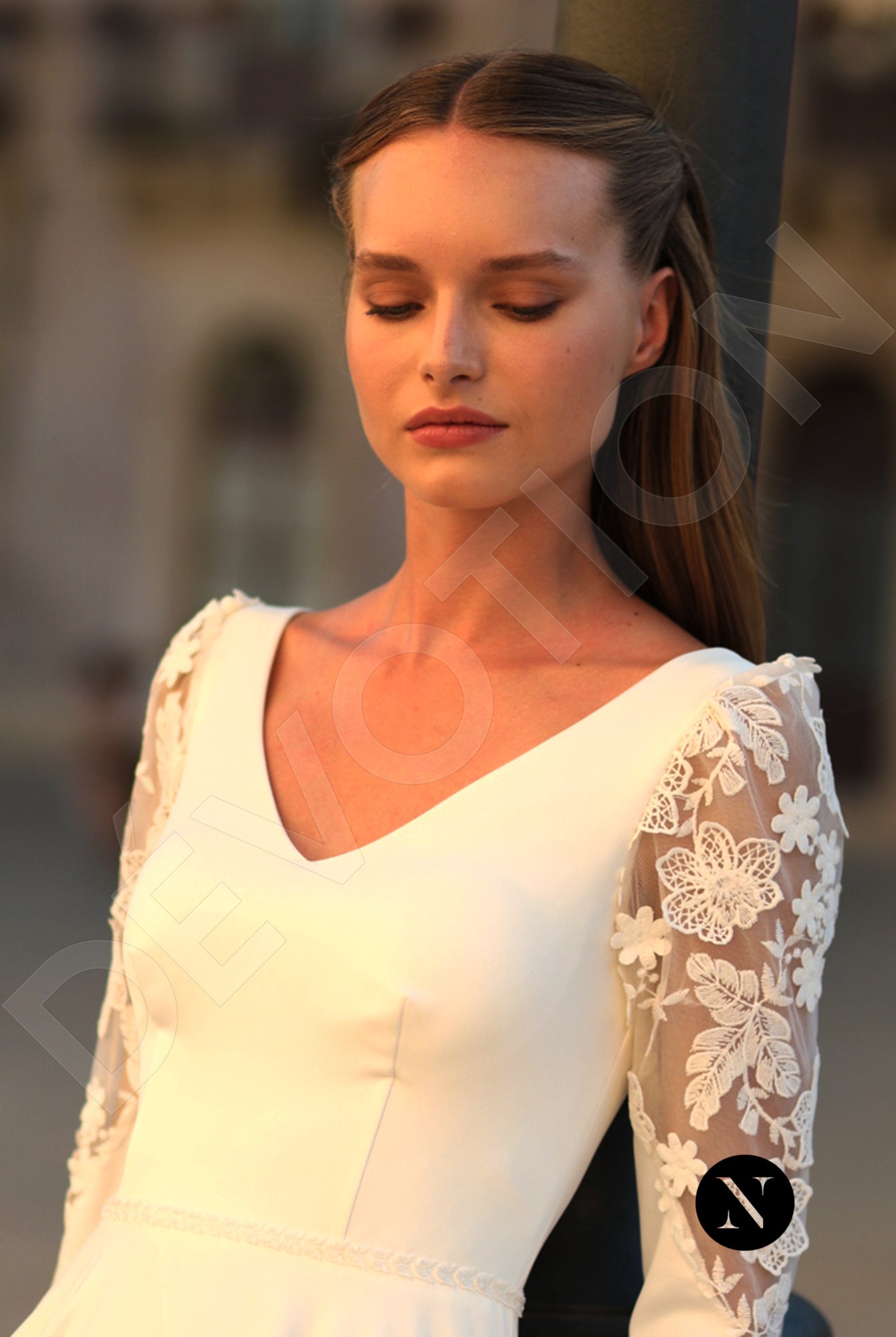 Roxana A-line V-neck Ivory Wedding dress 5