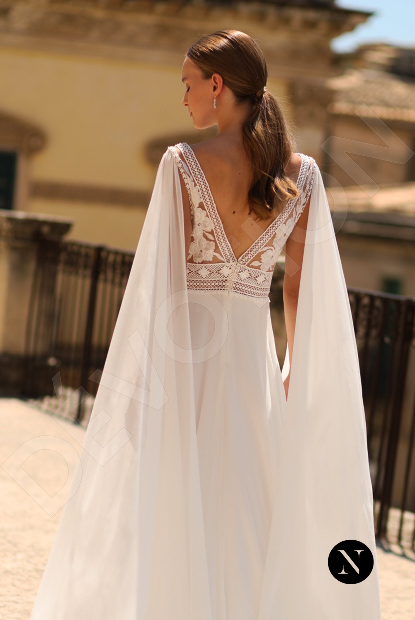 Verginia A-line Deep V-neck Ivory Wedding dress 4