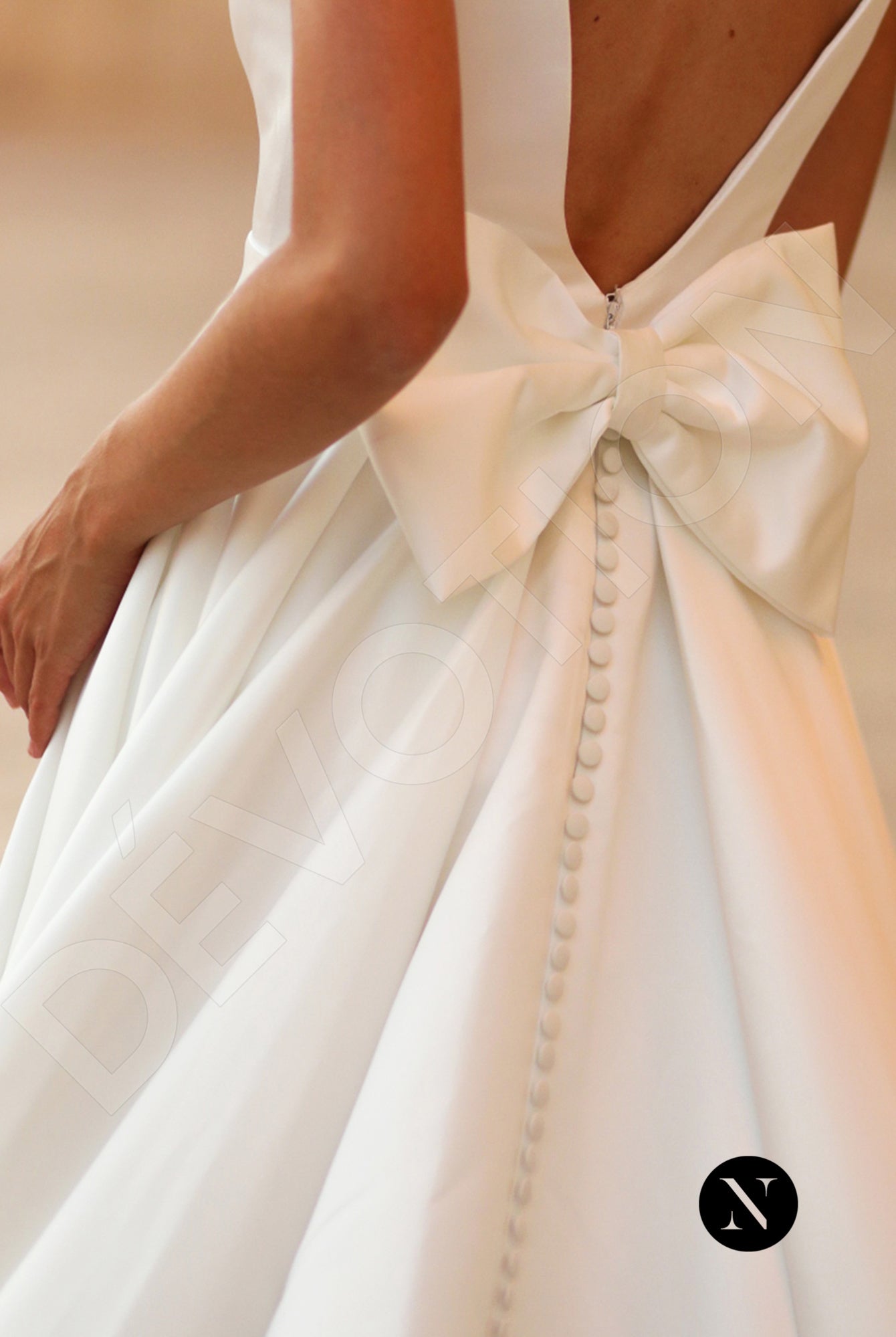 Tare A-line Boat/Bateau Ivory Wedding dress 4