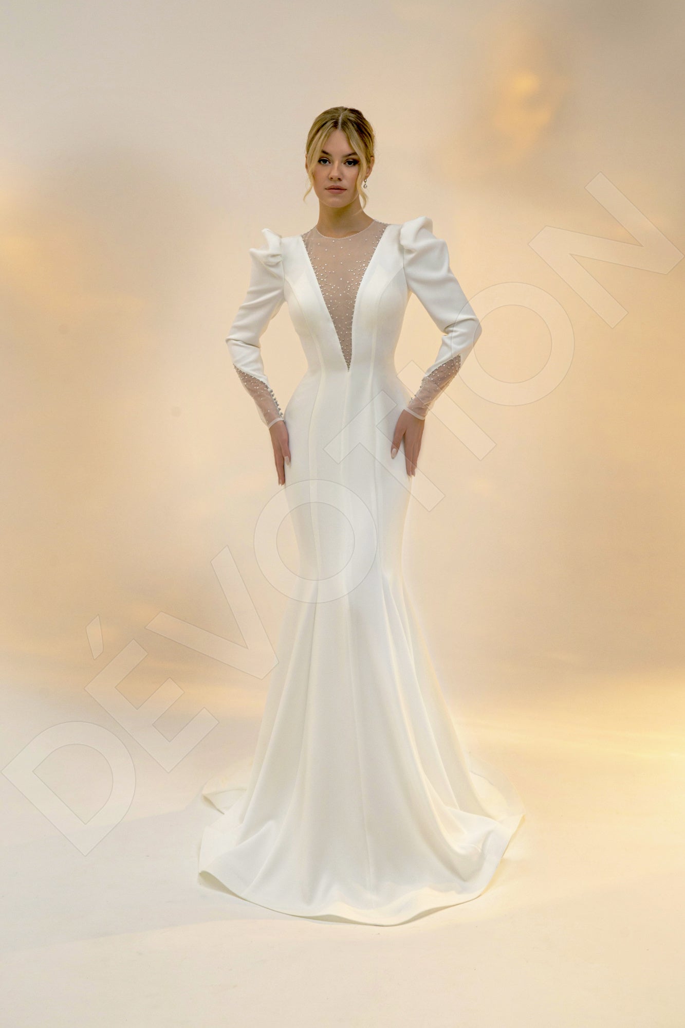 Esfiria Trumpet/Mermaid Jewel Light Ivory Wedding dress