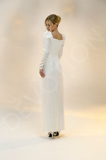 Lorana Sheath/Column Queen Anne Light Ivory Wedding dress