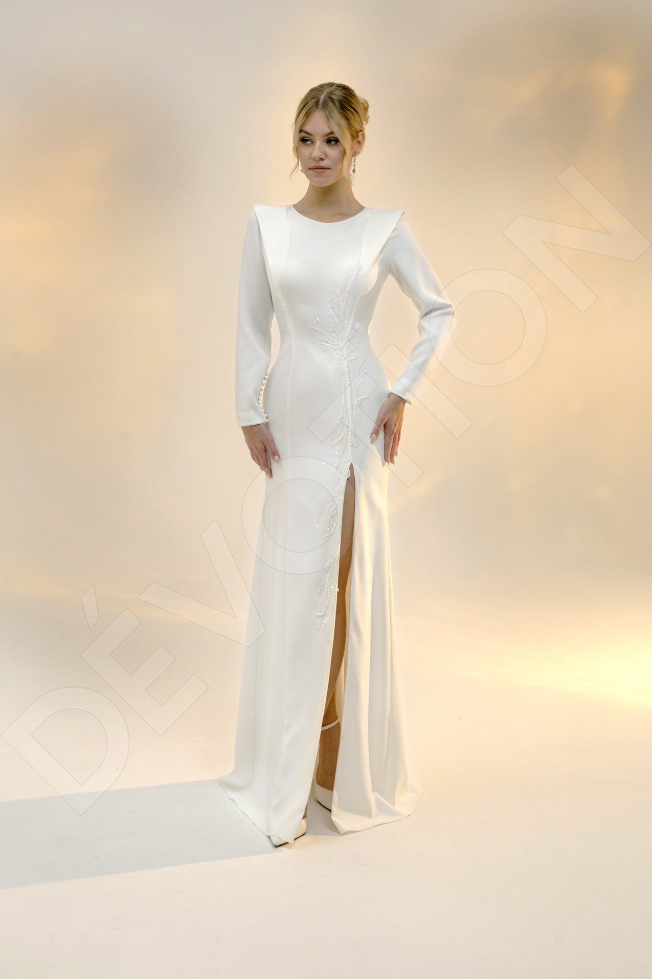 Sonnie Sheath/Column Jewel Light Ivory Wedding dress