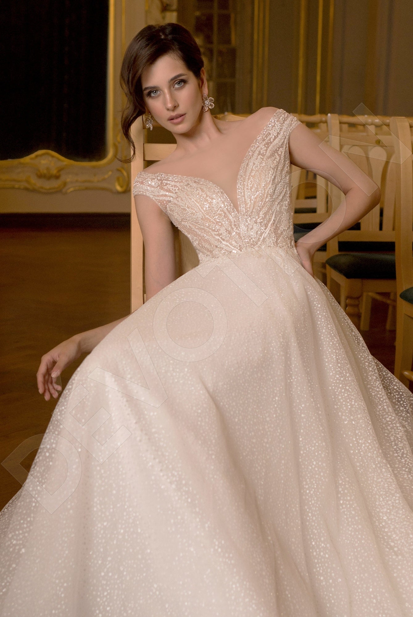 Kreta A-line Illusion Off White Wedding dress