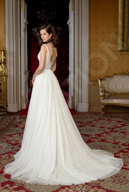 Safiana A-line Deep V-Neck Off White Wedding dress