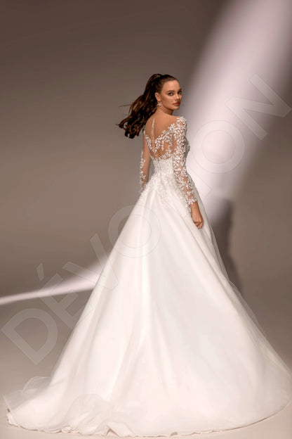 Margarita Princess/Ball gown Illusion Ivory Wedding dress