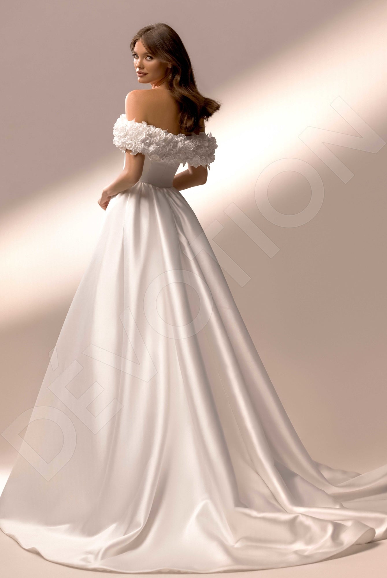 Verenia Princess/Ball Gown Off-shoulder/Drop shoulders Ivory Wedding dress
