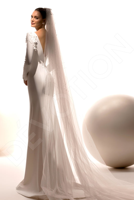 Zoya Trumpet/Mermaid Deep V-neck Ivory Wedding dress