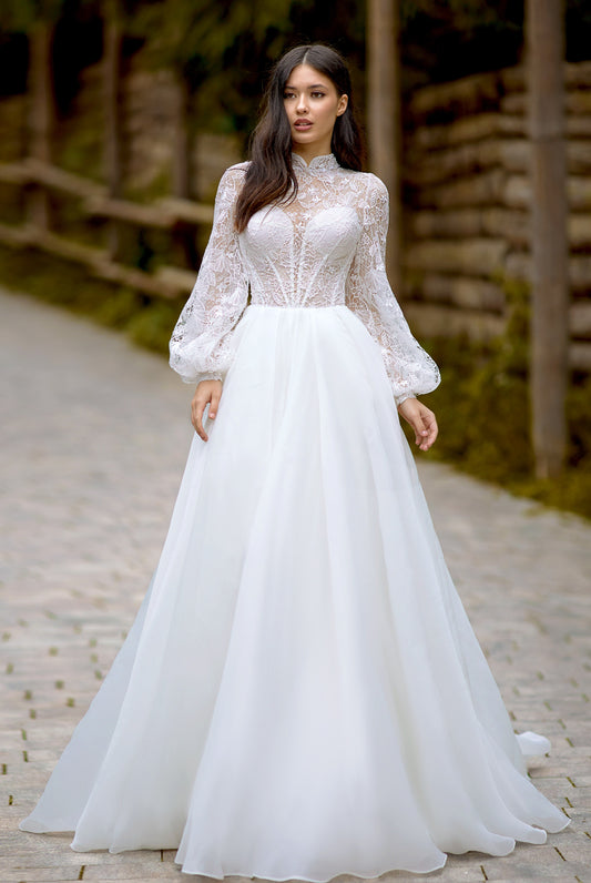 Strapless Ivory Lace & Satin Boho Spring Wedding Gown - VQ