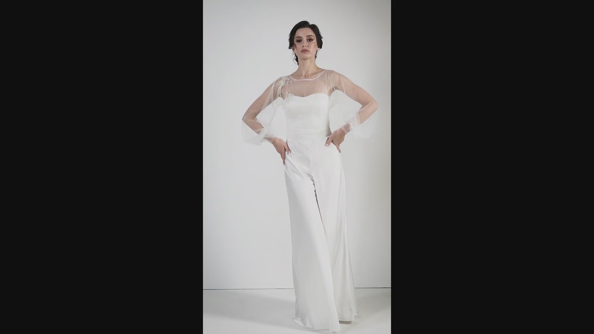 Kherpi Pants Jewel Ivory Wedding dress video
