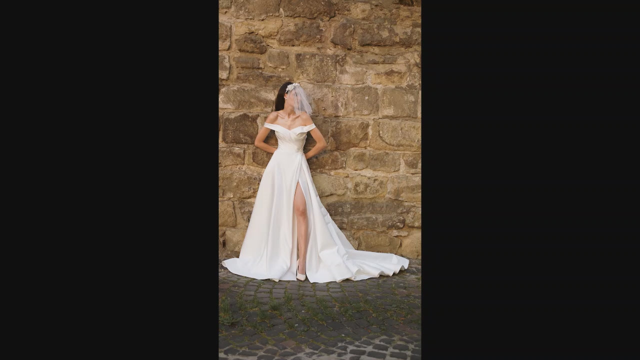 Deidr A-line Sweetheart Milk Wedding dress video