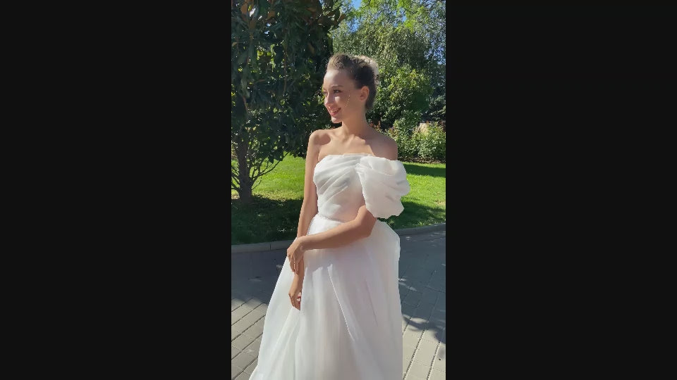 Cataline A-line Straight across Milk Wedding dress video