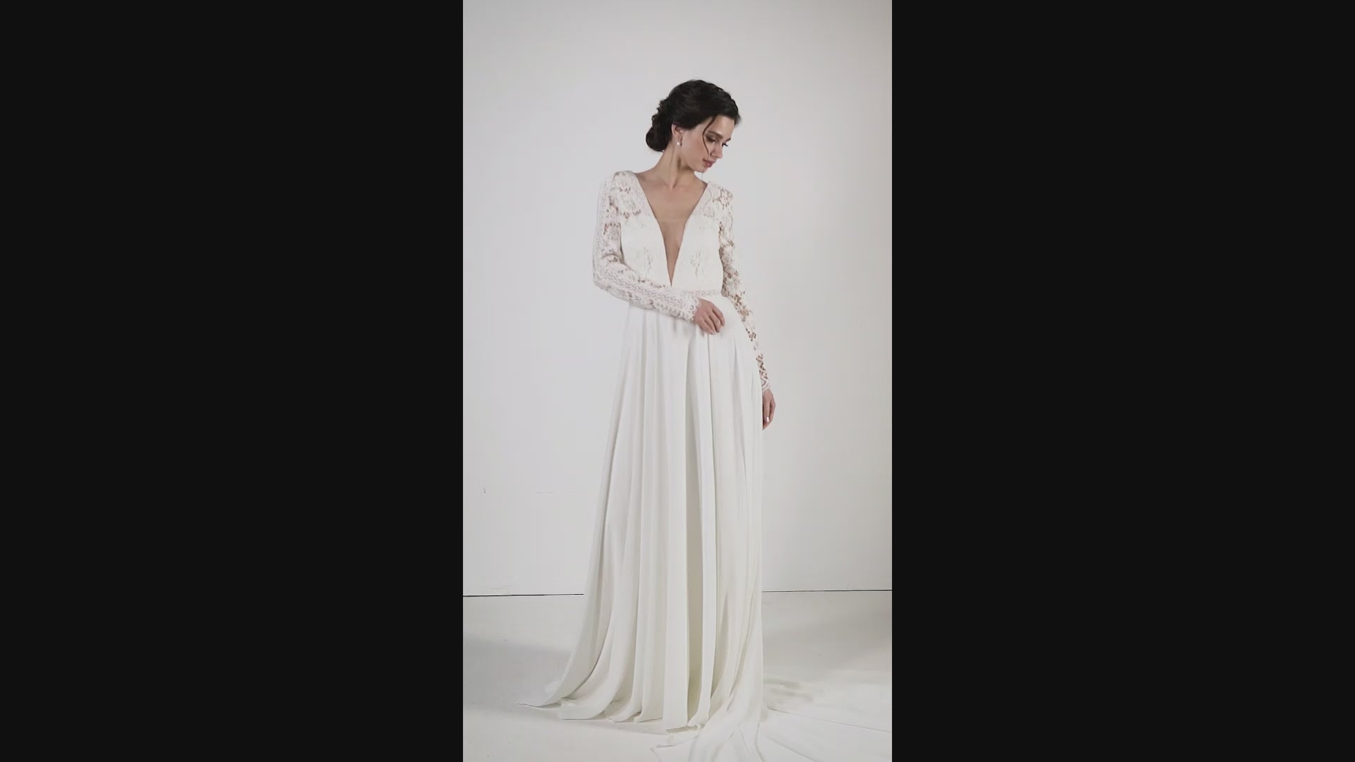 Nashwa A-line Illusion Ivory Wedding dress video