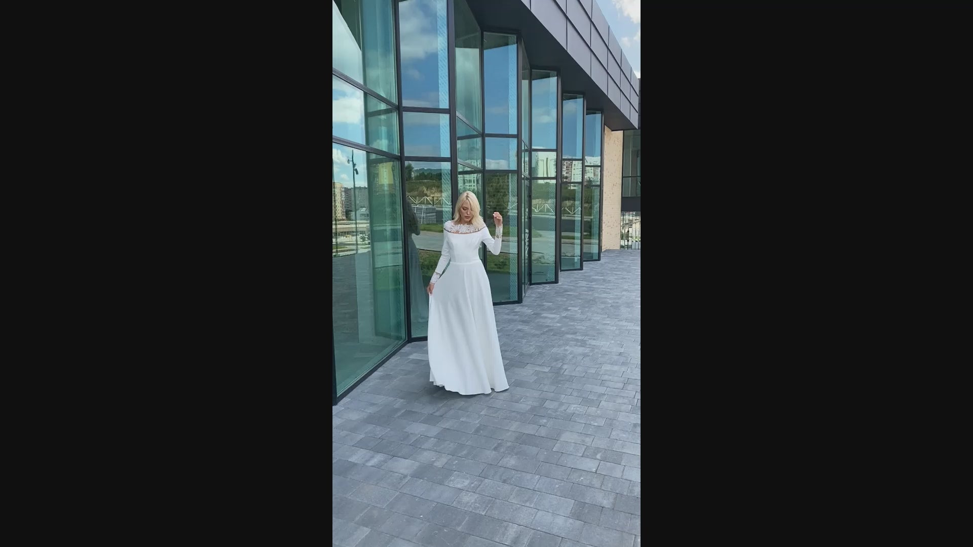 Sandara A-line Jewel Whitemilk Wedding dress video