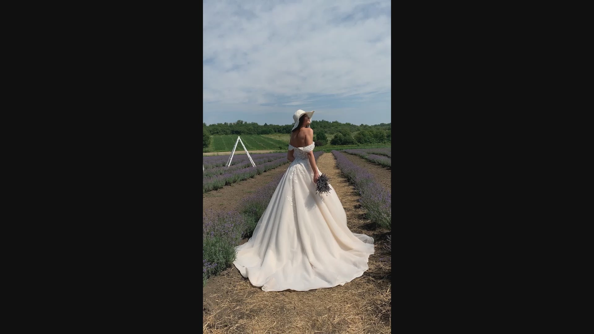 Belinda A-line Off-shoulder/Drop shoulders Ivory Cappuccino Wedding dress video