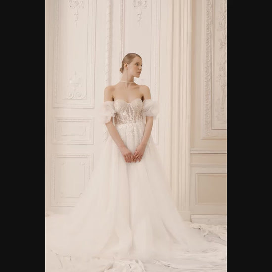 Edita A-line Sweetheart Nude Ivory Wedding dress