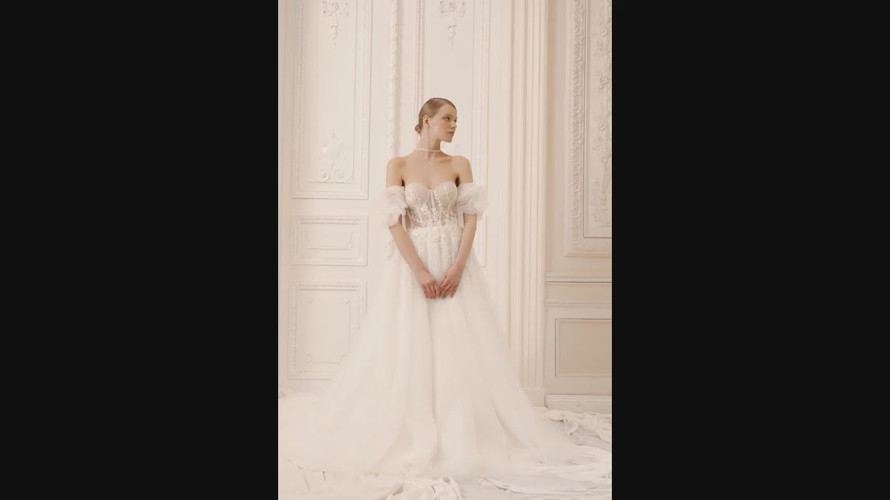 Edita A-line Sweetheart Nude Ivory Wedding dress video