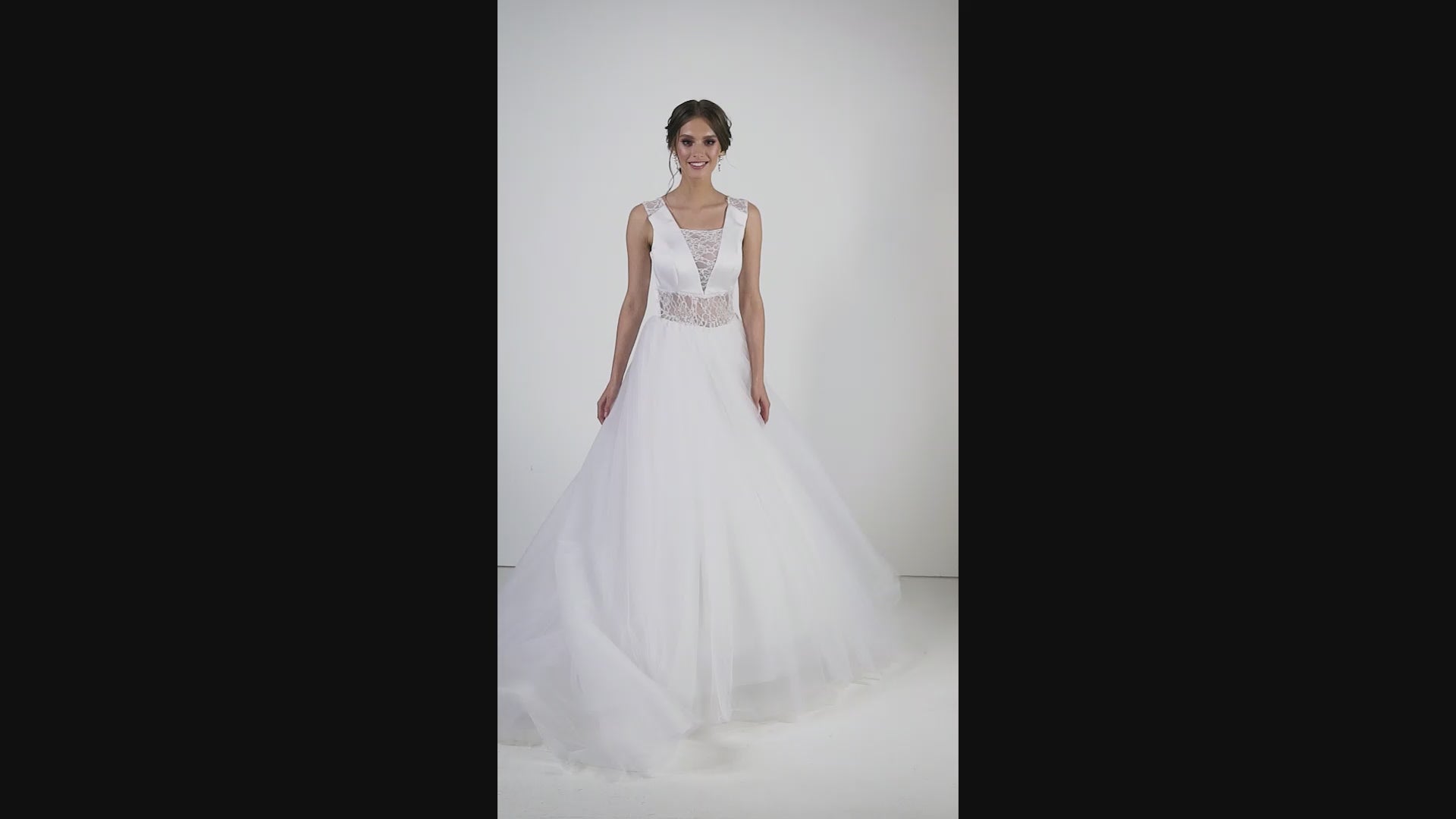Sabah A-line Square White Wedding dress