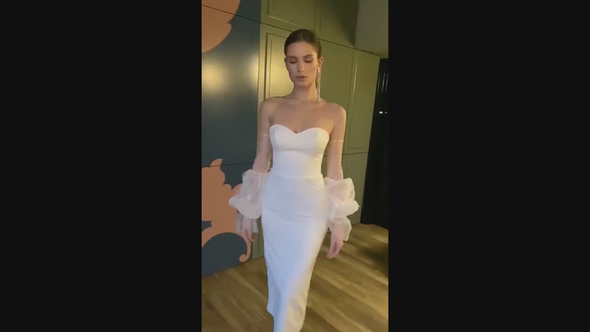 Betsi Sheath/Column Sweetheart Ivory Wedding dress video
