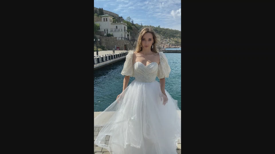 Mihaela A-line Off-shoulder/Drop shoulders Milk Wedding dress video